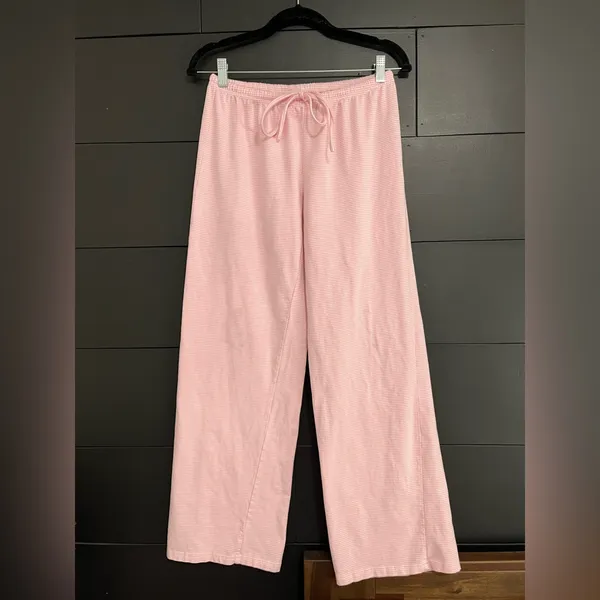 EDIKTED Pink & White Pinstripe Lounge Style Pants Drawstring Sz S EUC no pockets - Image 2