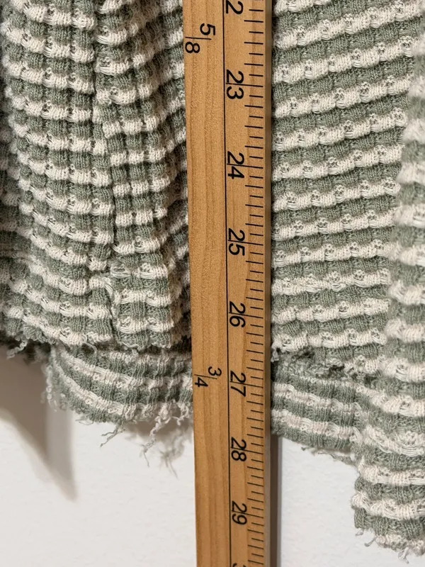 American Eagle AE Big Hug Notch Neck Waffle Sweatshirt Size Large Green - Image 10