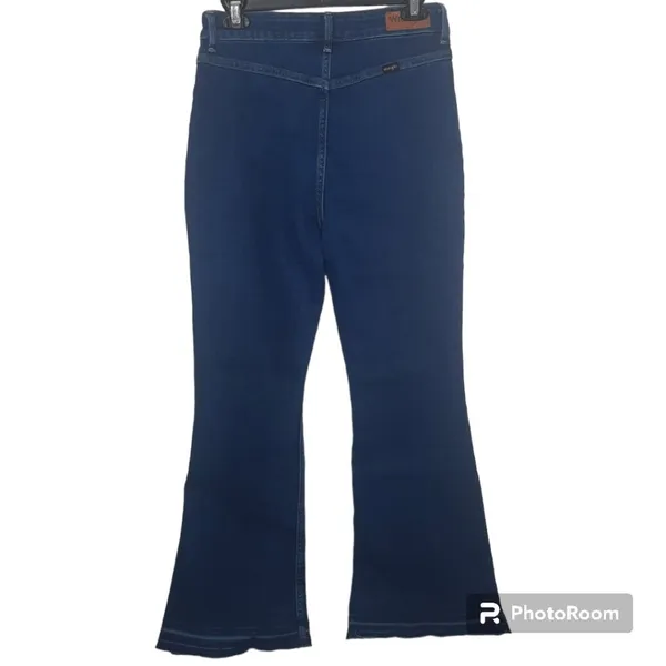 Wrangler High Rise Fierce Flare Jeans Size 8/29 X 32 - Image 3