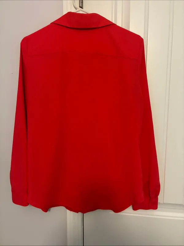 Ann Taylor Salmon Red Button-Down Blouse size Medium practically new . - Image 3