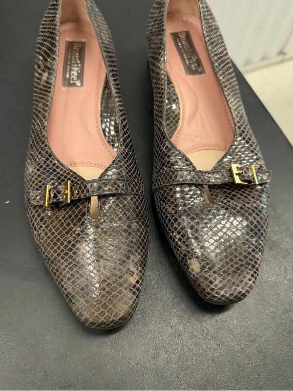 BeautiFeel Brown Snakeskin Ballet Flats with Gold Buckle Detail - Image 9
