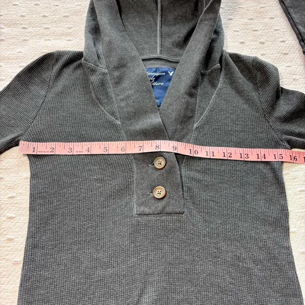 American Eagle Vintage Y2K Gray Long shirt with hoodie Size S - Image 5