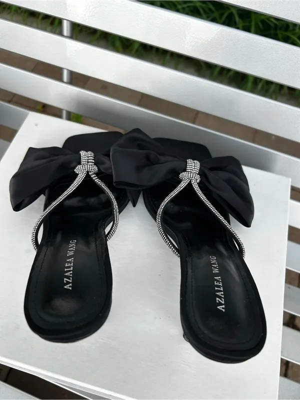 Azalea Wang Black Bow Crystal - Image 2