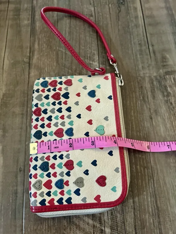 Fossil Leather Wristlet Wallet w/Red & Green Hearts - Image 7