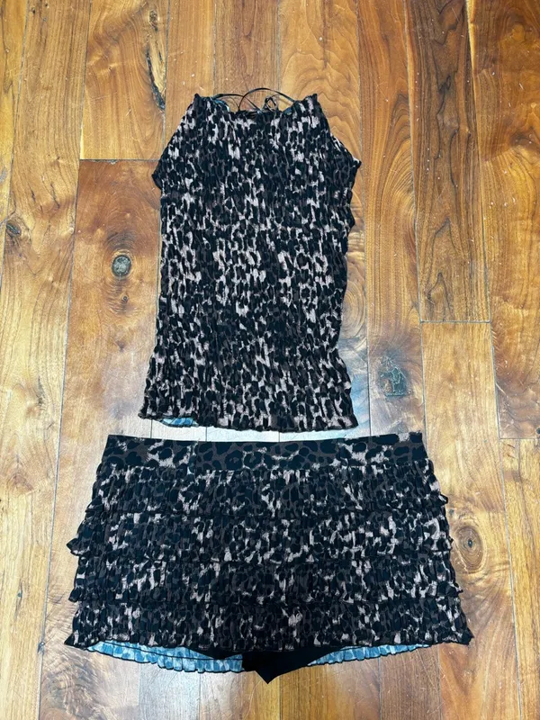 Lioness Match Point Mini Skort and Uno Tie Top Set in Leopard S / M - Image 5