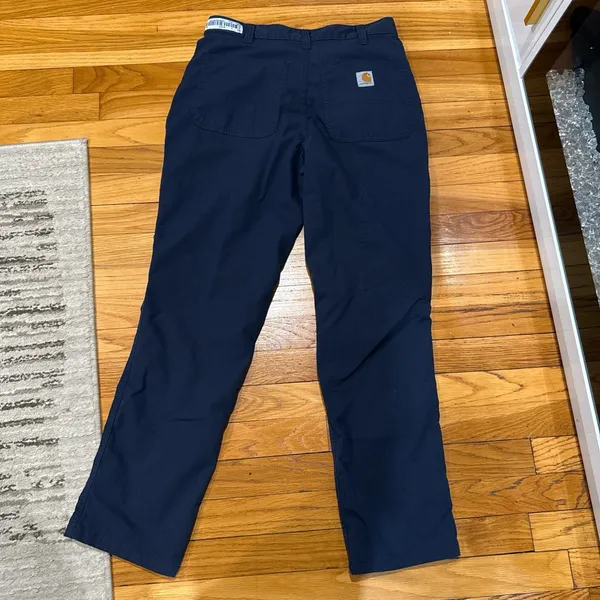Carhartt women’s Dark Blue Cargo Pants - Image 2