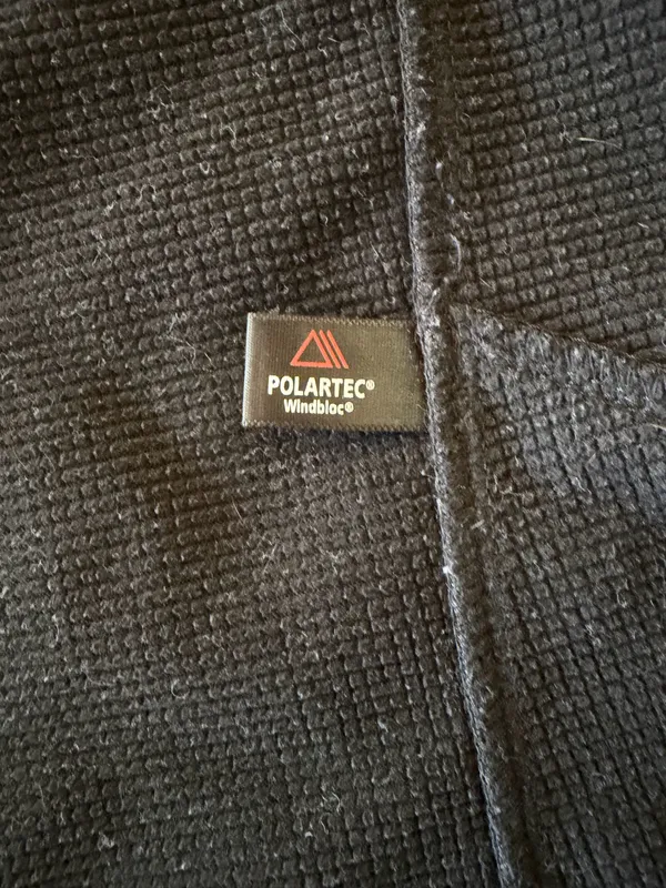Black Patagonia Jacket - Image 3