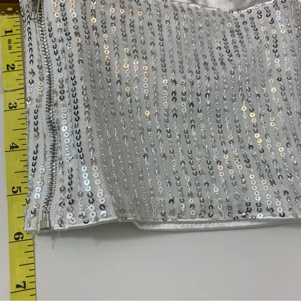 Woman M White Silver Sequin Shiny Bra Crop Top with‎ Adjustable Straps. - Image 6