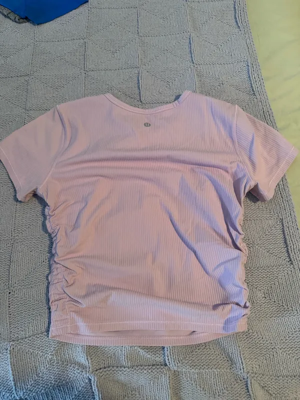 Lululemon shirt - Image 2