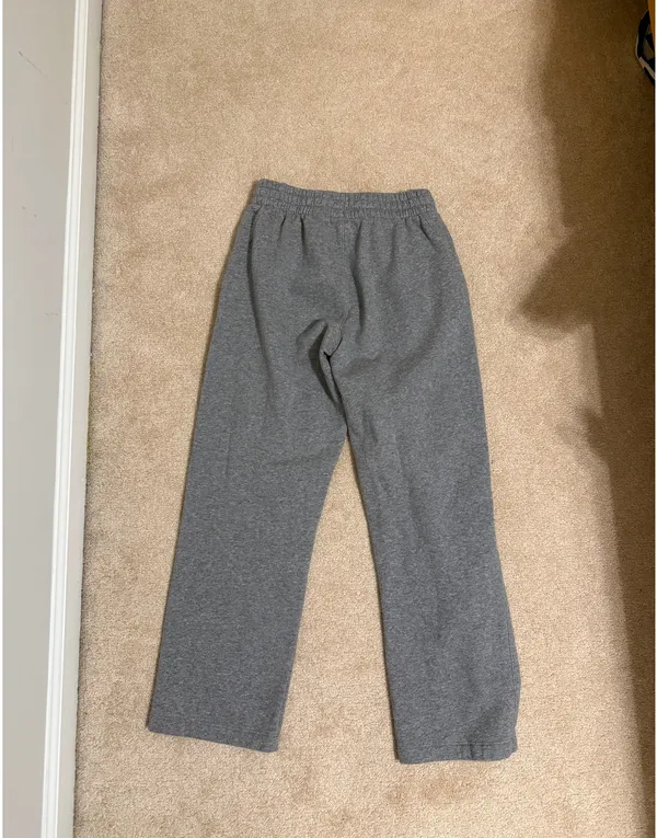 Nike Sweatpants - Image 2