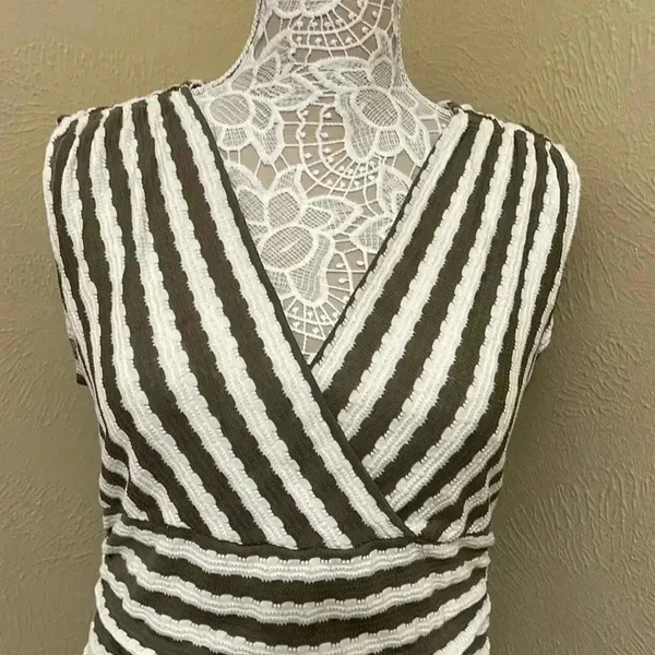 💛beautiful striped top from Ann Taylor - Image 4