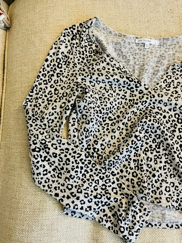 Antistar Cheetah print longsleeve - Image 3