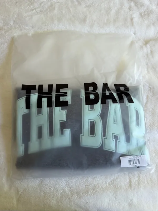 The Bar VARSITY TUCKED SWEATSHIRT (CLASSIC LOGO) DARK HEATHER GREY/MINT Medium - Image 2