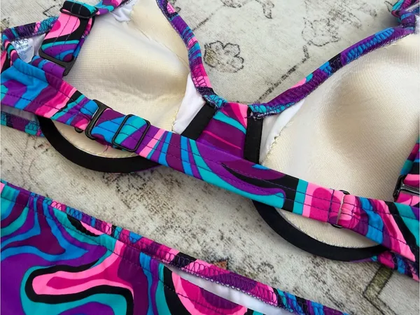 90s Venus Bikini psychedelic print - Image 6