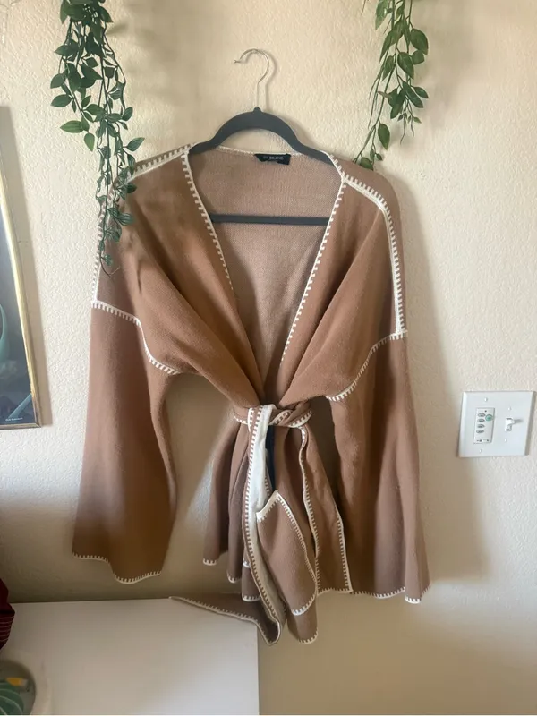 Fashion Hunter Camel Belted Kimono / Cardigan with White Trim - Image 3