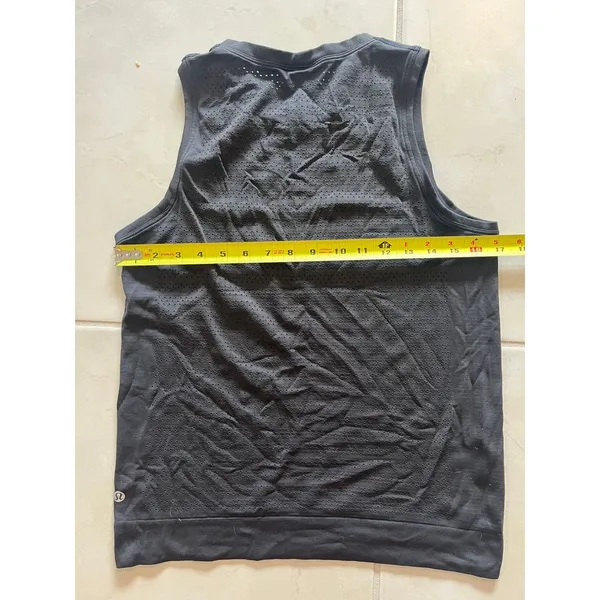 Lululemon black tank athletic top‎ 4 6 small - Image 3