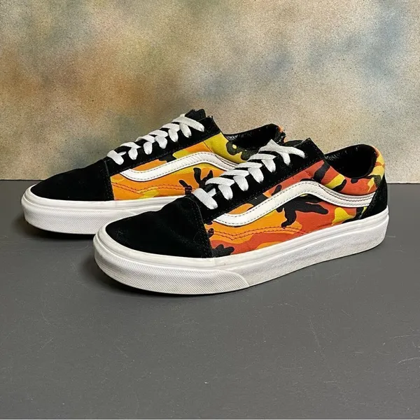 Vans Old Skool Women's Sneakers Size 7M - Image 3