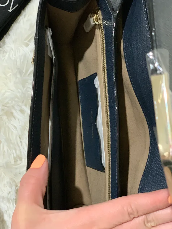 Times arrow Crossbody Purse - Image 6