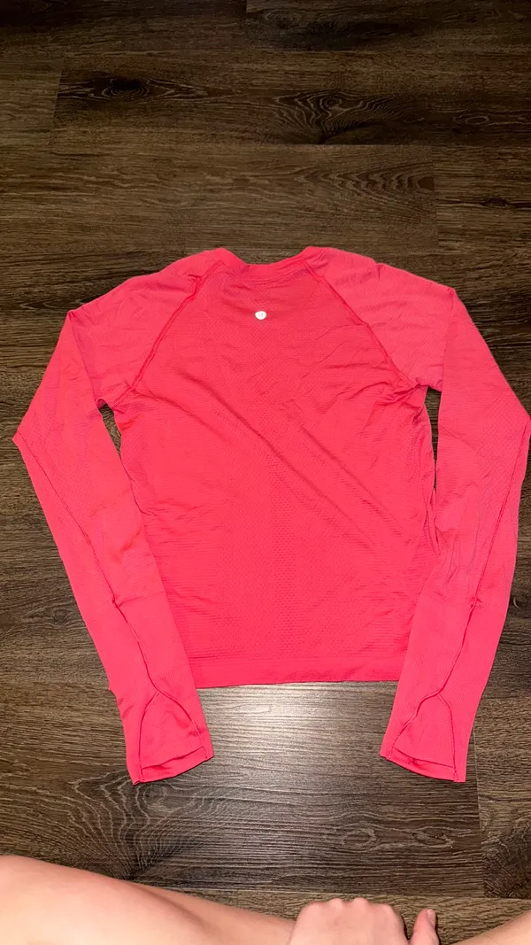 Lululemon Swiftly Long Sleeve - Image 3