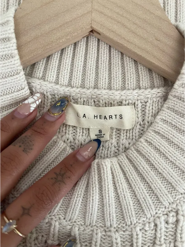 PacSun Vest Cropped Sweater LA Hearts Cream - Image 3