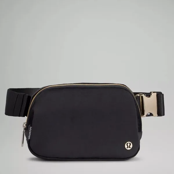 Lululemon Everywhere Belt Bag Velour Black Limited Edition Velvet Crossbody NWT - Image 2