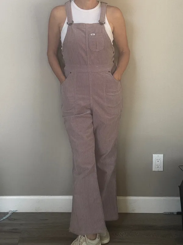 Free People X Lee Vintage Factory Flare Corduroy Overalls mauve Sz Medium - Image 5