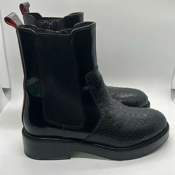 Jeffrey Campbell Black Faux Snakeskin Chelsea Leather Boots Shoes **Size 7** - Image 3