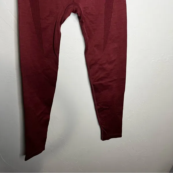 Alphalete Ozone Gingerbread Rust Orange Sculpting Compression Leggings‎ - Image 5