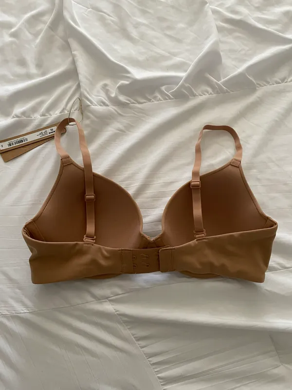 SKIMS Fits Everybondy Tshirt Bra - Image 8