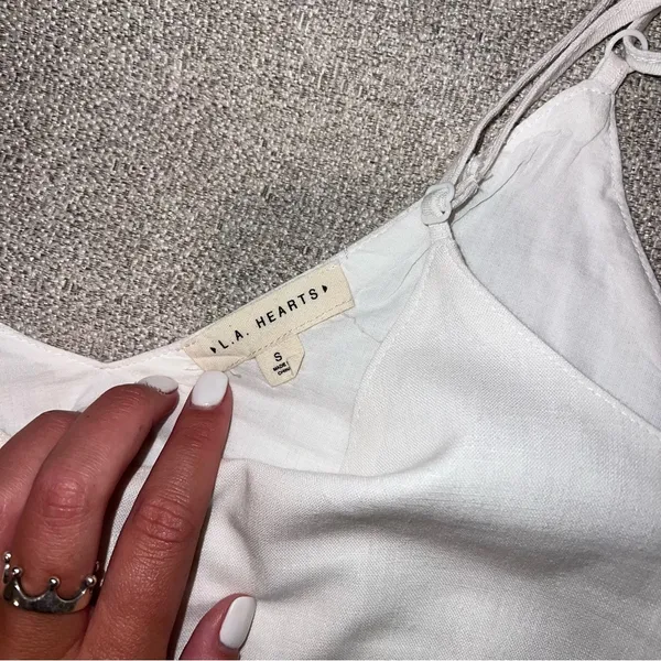 White Cropped Tank Top - Image 2