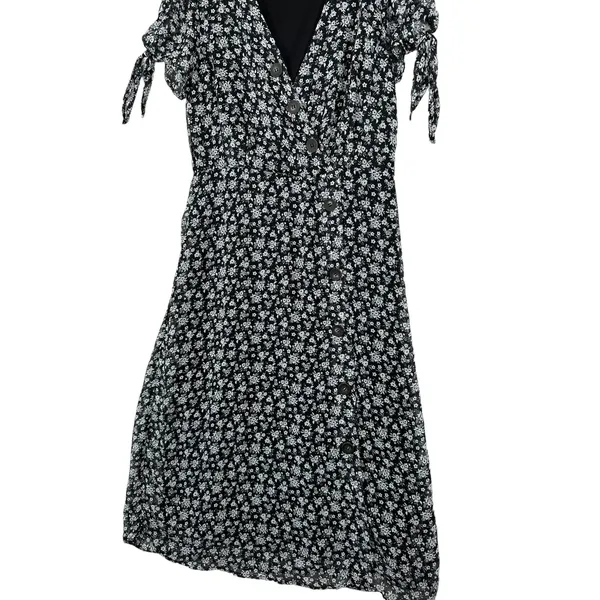Blu Pepper Womens Dress Medium Floral Black White Lined V-Neck Knee Length‎ - Image 4