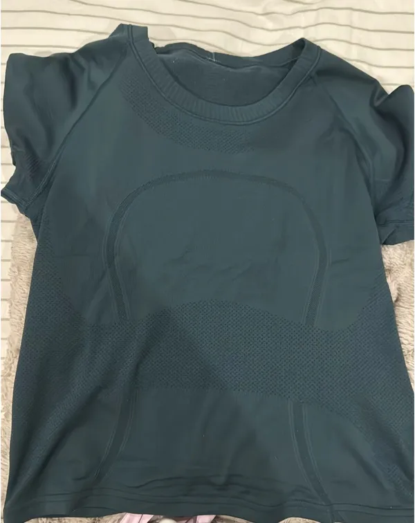Lululemon Shirt Dark Green Swiftly Tech - Image 2