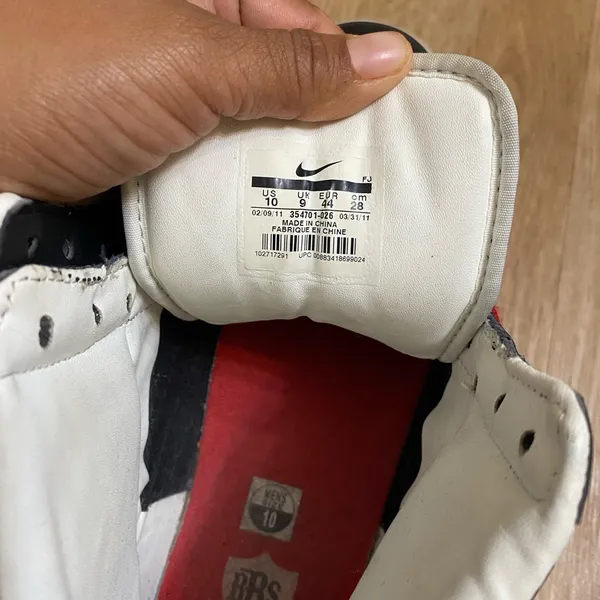Nike White and Red Men's High-Top Sneakers - Image 4