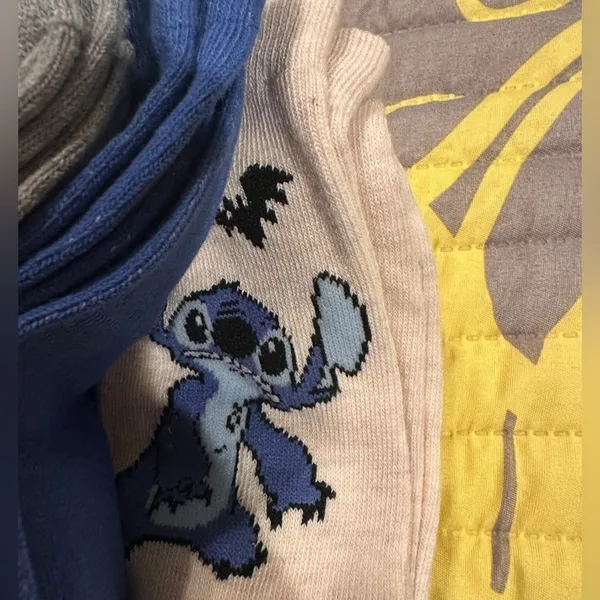 NWT Disney Halloween Lilo and Stitch 626 Socks 3-pack - Image 2