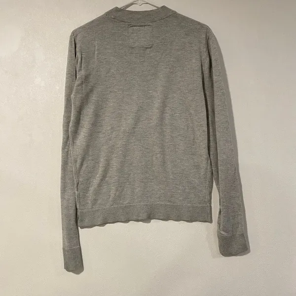 Hollister Gray Crewneck Sweater Small Minimalist Soft Classic Pullover - Image 3