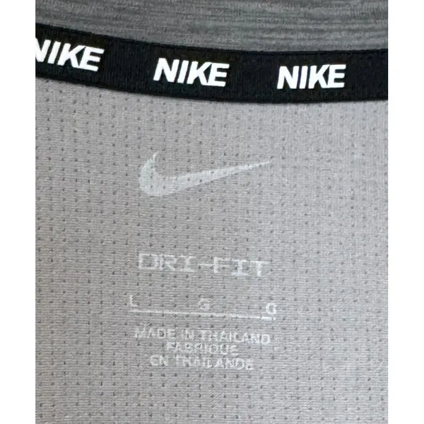 Nike Women‎ Top Pacer 1/2 Zip Long Sleeve Boxy Crop Gray Large - Image 6