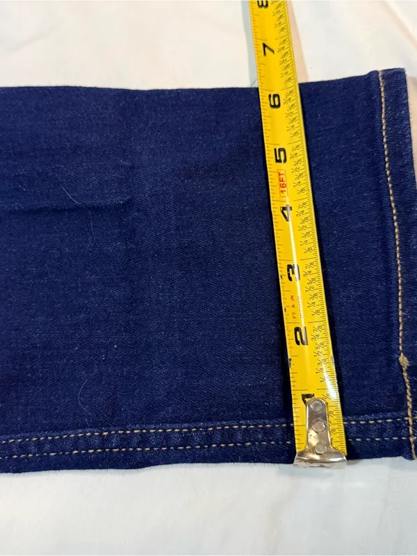 Old Navy Dark Blue High-Rise Straight Jeans - Image 9