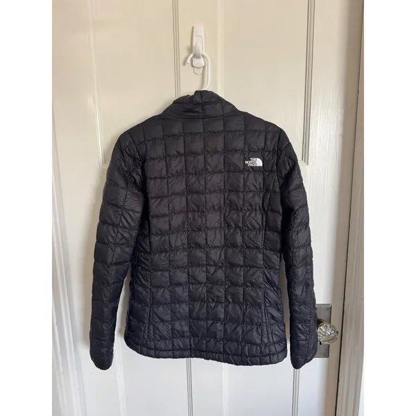 The North Face women's Thermoball Eco black puffer jacket size small - Image 2