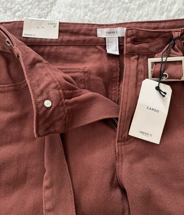 Belted Denim Cargo Jeans Brown - Image 8