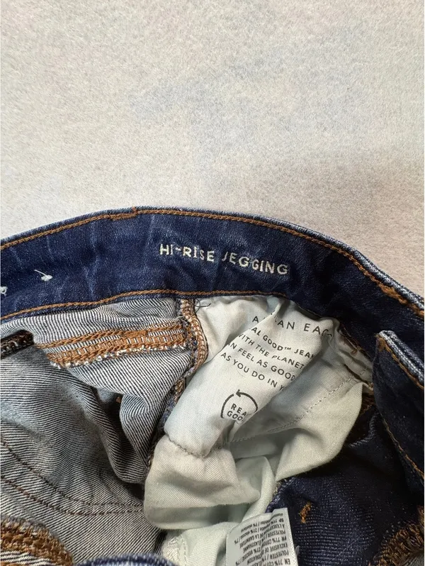 American Eagle Hi-Rise Jegging 00 X-Short Distressed Next Level Stretch Jeans - Image 8
