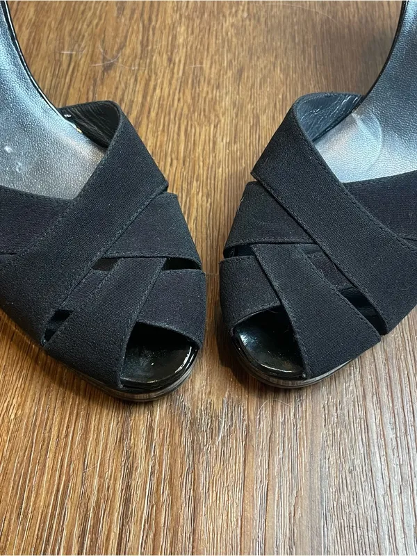 Vintage Stuart Weitzman Black Ankle-Strap Heels Size 7.5 - Image 3