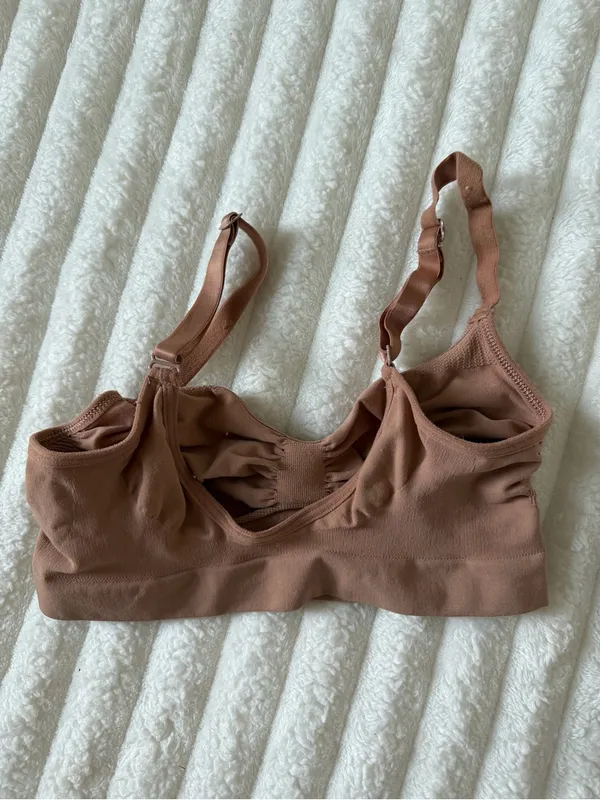 SKIMS Stretch Bralette - Image 4