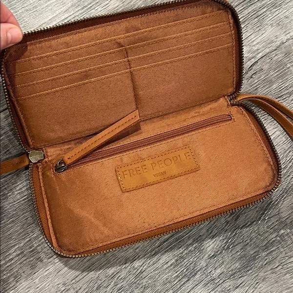 Free people NWOT vegan distressed studded brown zipper wristlet wallet - Image 10