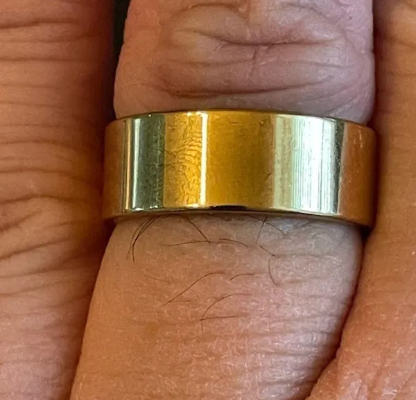 8mm gold stainless steel engagement ring size 8 - Image 10