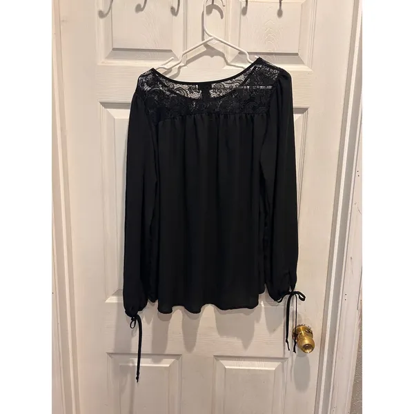 rue21 Womens‎ Black Lace Yoke Long Sleeve Boho Blouse Size L Tie Cuff Pullover - Image 5