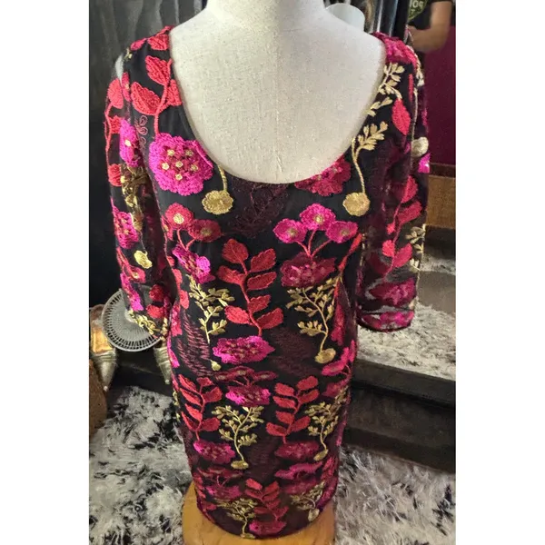 Floral Embroidered Mesh Sheath Dress Black‎ Pink Gold 3/4 Sleeve Cocktail Midi - Image 4