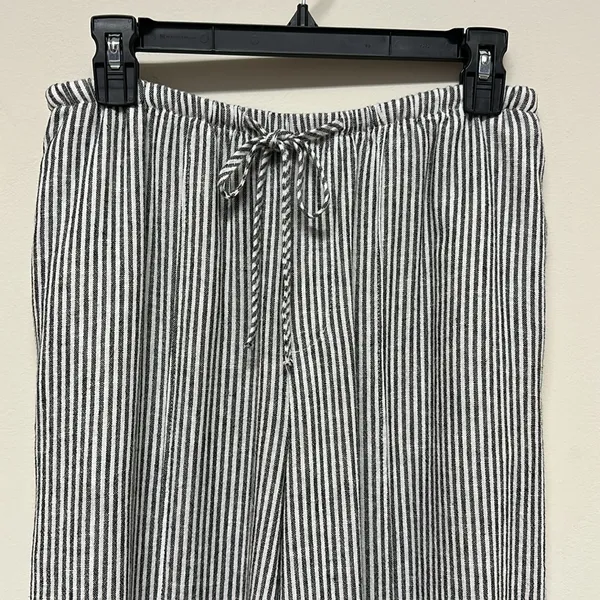 A New Day- Navy & White Striped Linen Wide Leg Pants with pockets size S - Image 2