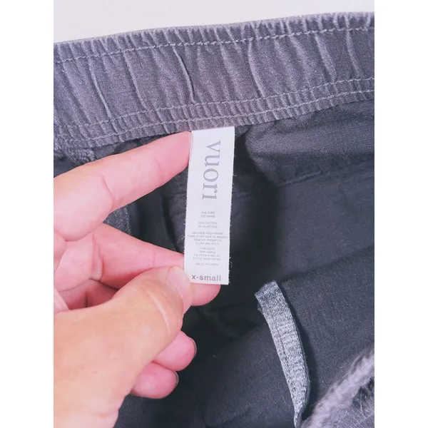 Vuori Womens Ripstop Climbing Shorts Size XS Gray Outdoor Hiking Gorpcore Trail - Image 3