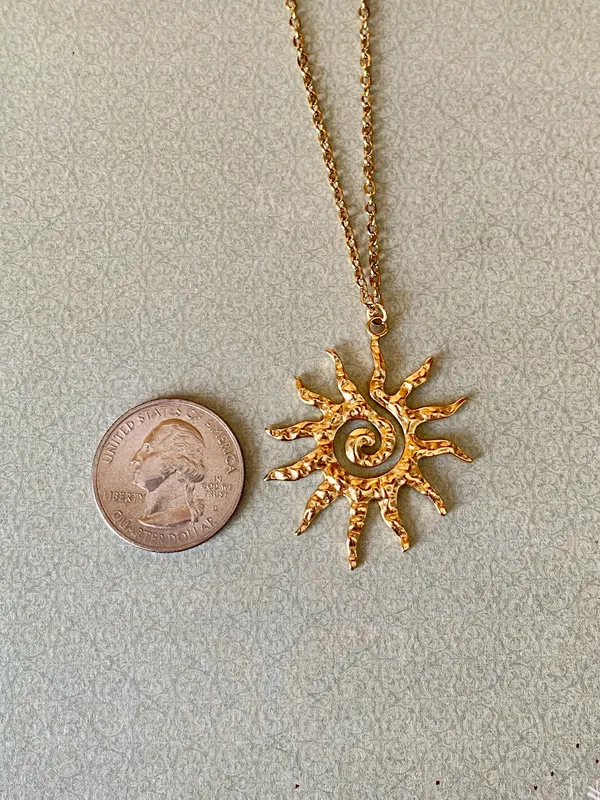 Handmade gold tone stainless steel sun boho retro vintage style necklace☀️ - Image 7
