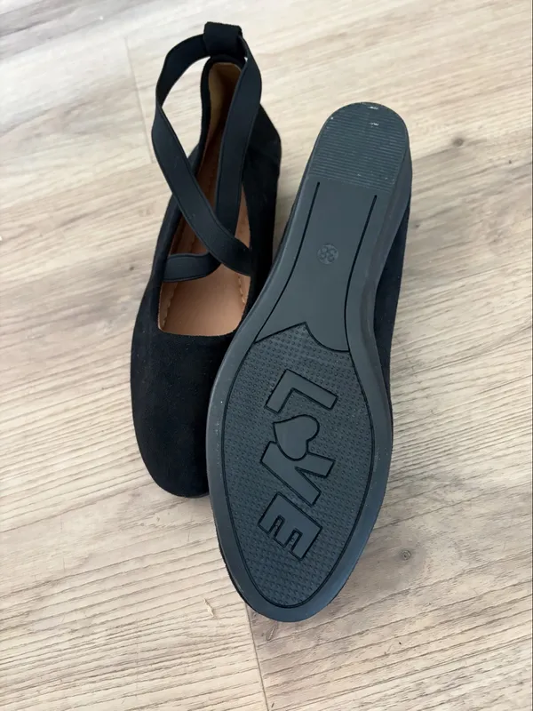 Love Black Suede Cross-Strap Ballet Flats size 7.5 - Image 3